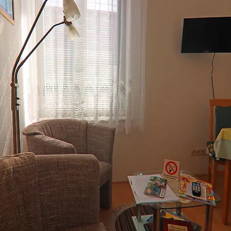 Sonnenterrasse, Ahlbeck, Cleaning Included Apartment *